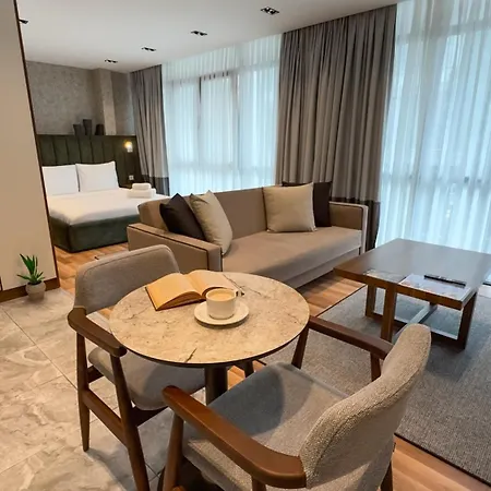 La Mia Hotel