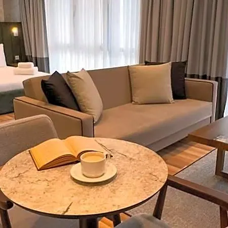 Hotel La Mia 3*