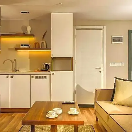 La Mia Hotel 3*