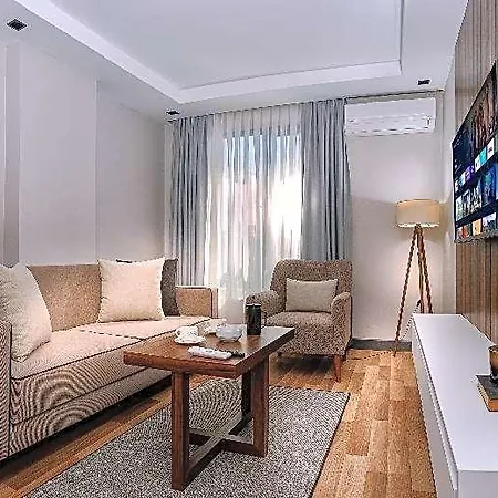 Hotel La Mia 3*